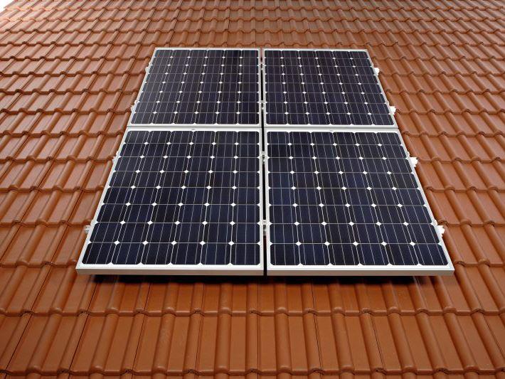 Solarsysteme mit kompletter Dachanbindung 