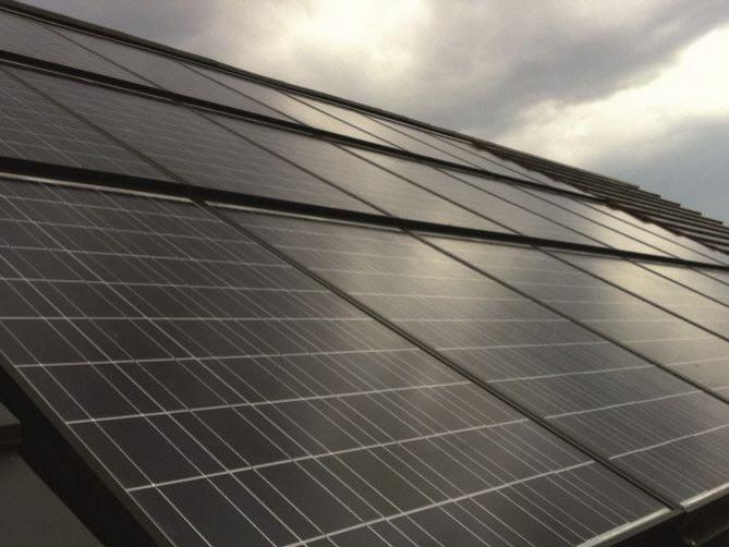 Solarsysteme mit kompletter Dachanbindung